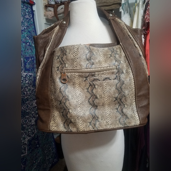 Montana West snake skin purse - Picture 2 of 4